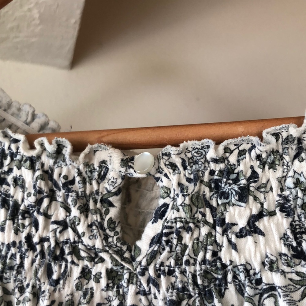 CUTE BLOUSE - Picture 3 of 3